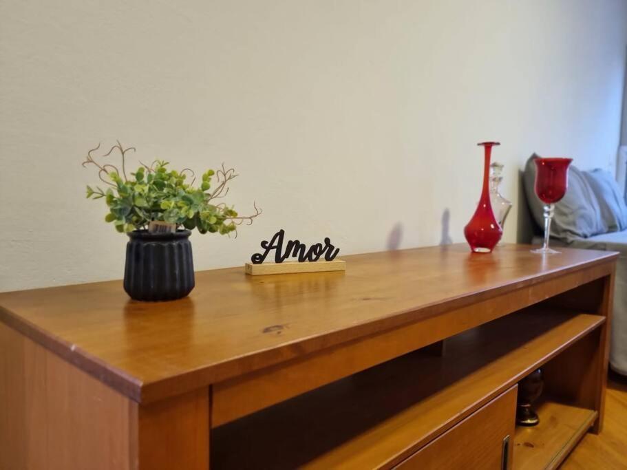 Elegante - Garagem - Ao Lado Metro Apartment *